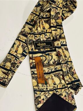 dynn Neckwear Tapestry Print Silk Tie in Yellow and Navy
